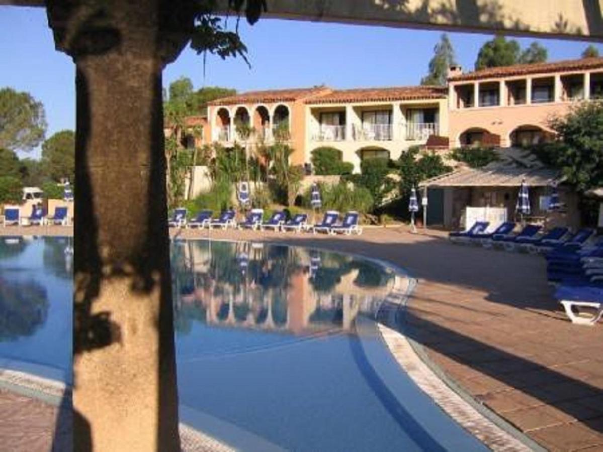 Chez Adriana Studio Vue Mer Avec Piscine Grimaud Eksteriør bilde