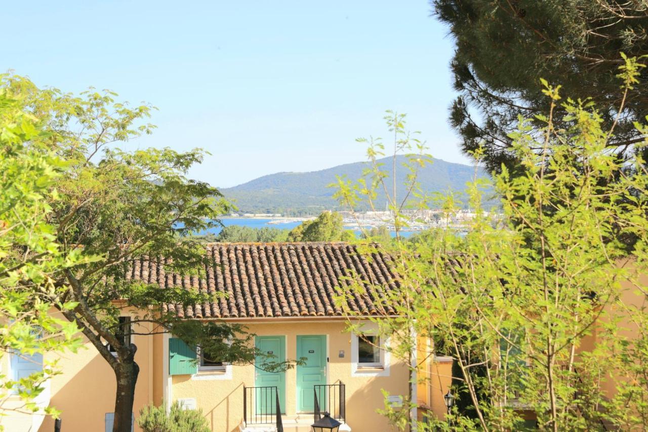 Chez Adriana Studio Vue Mer Avec Piscine Grimaud Eksteriør bilde