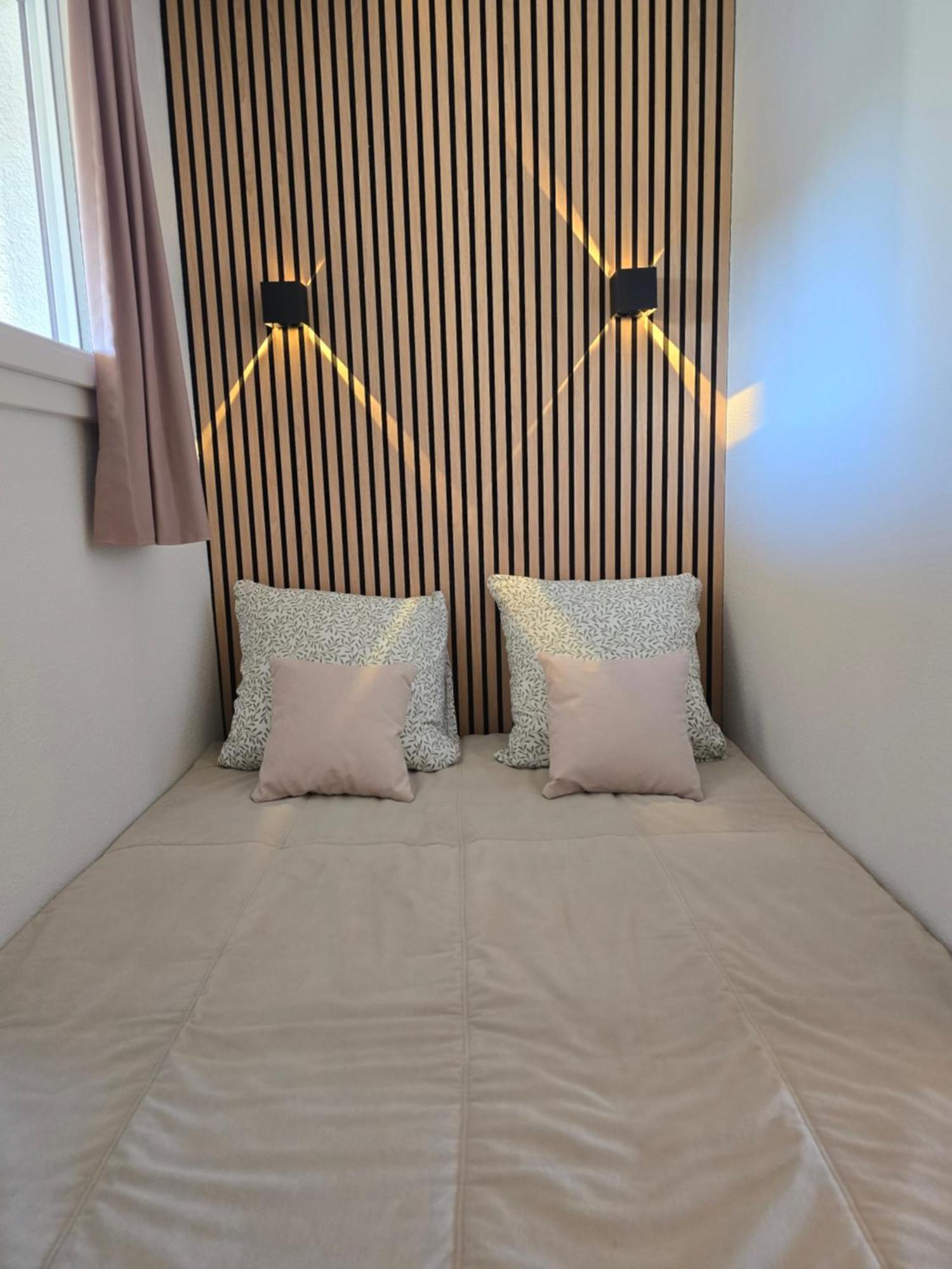 Chez Adriana Studio Vue Mer Avec Piscine Grimaud Eksteriør bilde